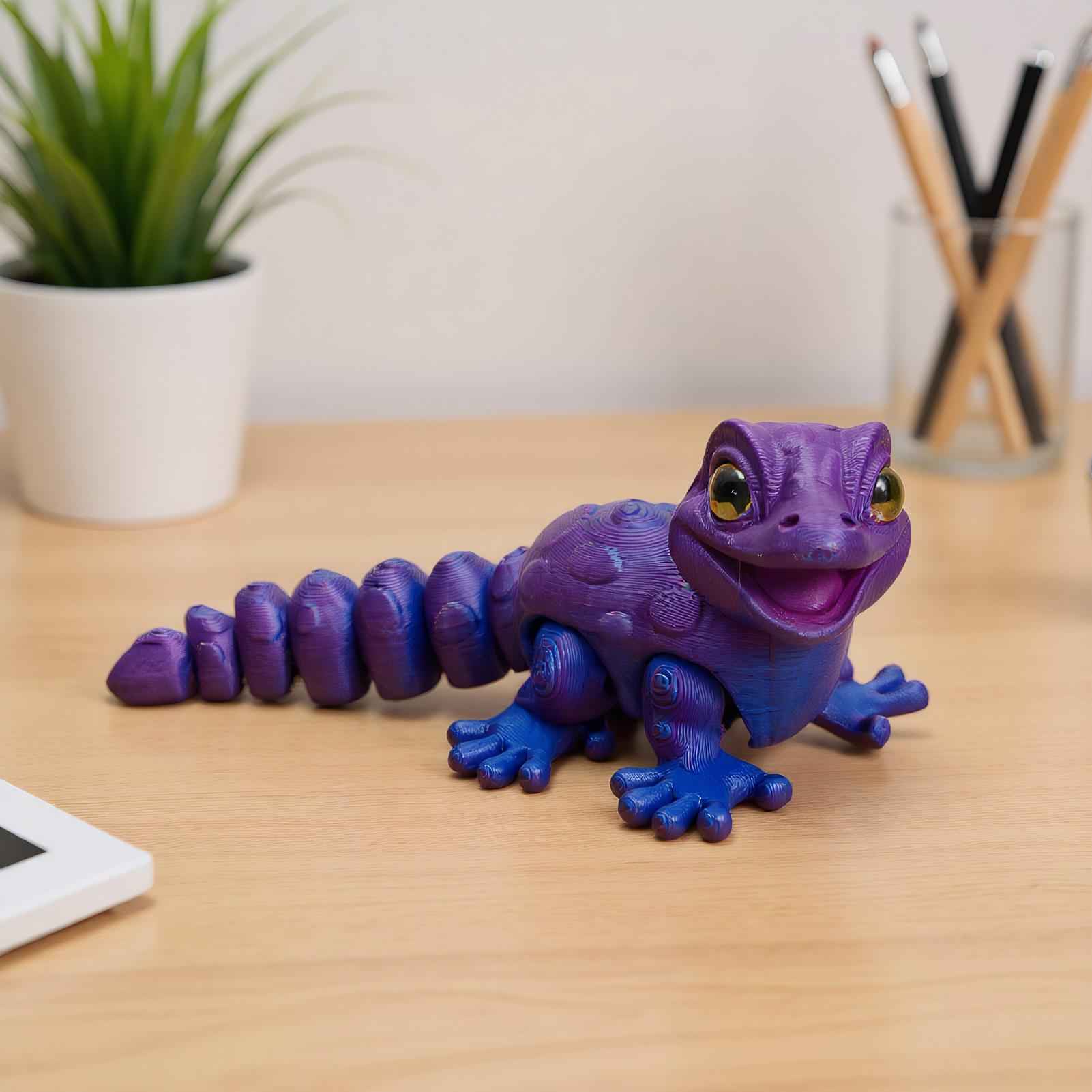 3D Printed Gecko Figurine Liza - огляд і ціна 3D Printing Table